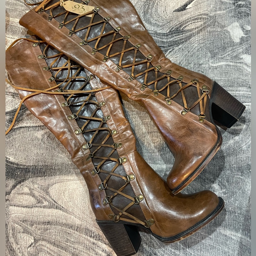 Brand New Vintage 93 Knee High Lace Up Boots